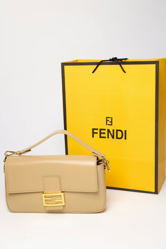 حقيبة  Fendi Grace